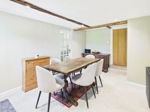 Dining Room - click for photo gallery